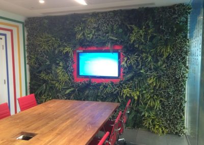 Evergreen Artificial Green Wall - Workspace Plants in Gloucestershire by Planterama