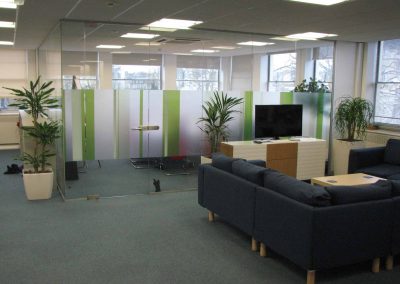 Office Kentia Lechuza - Working Space and Office Plants in Gloucestershire by Planterama